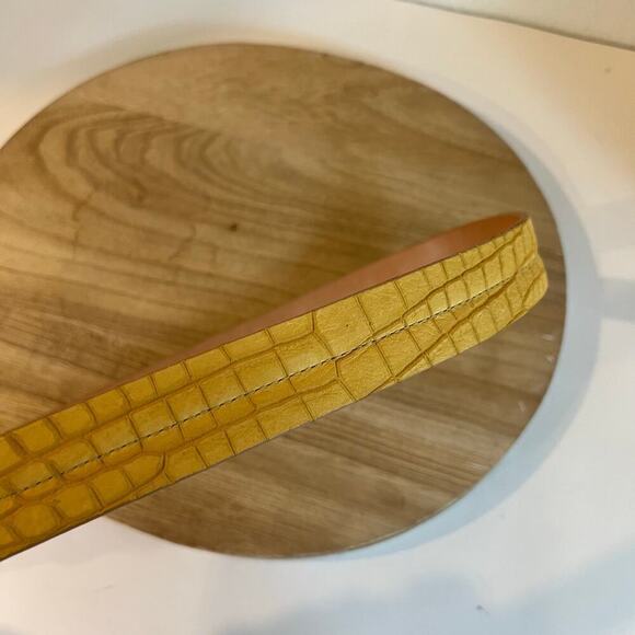 Martin Dingman Yellow Alligator Full Grain Leather USA Made Belt Size Large/XL - Picture 4 of 12